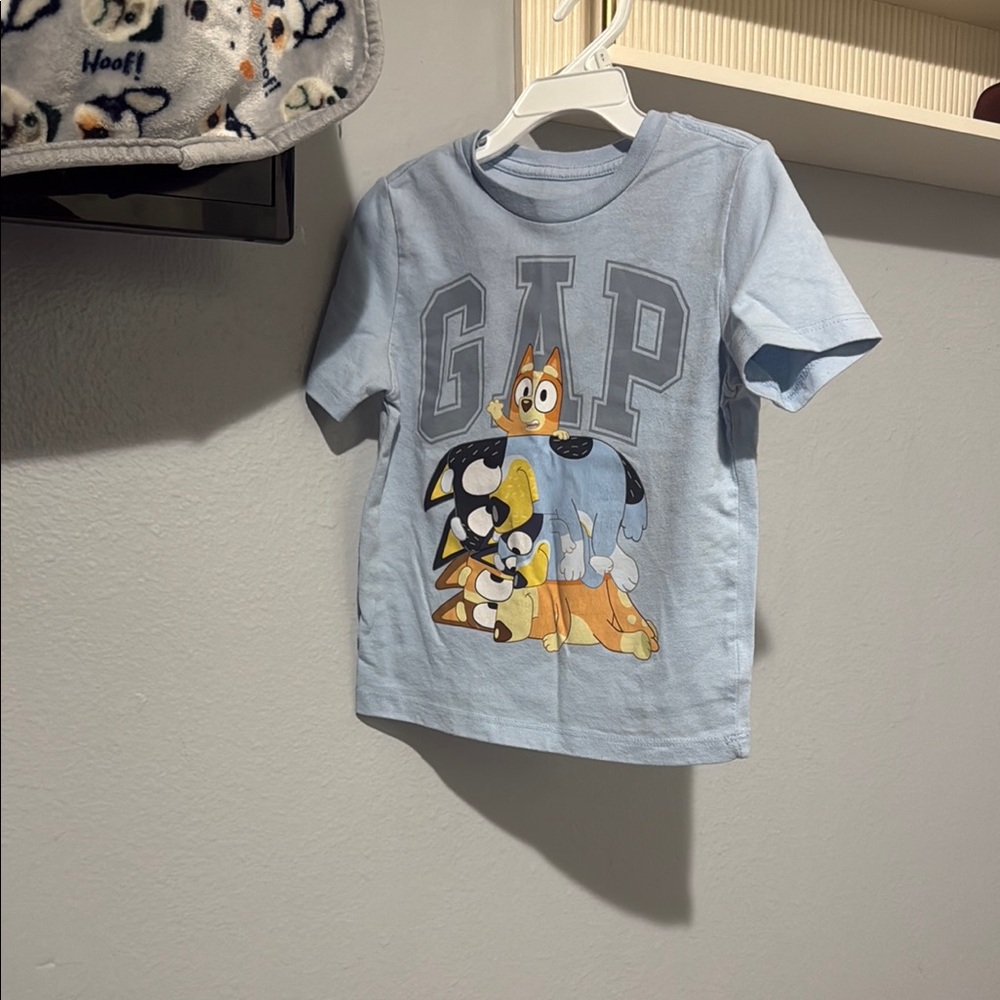 GAP Kids Blue Graphic T-Shirt